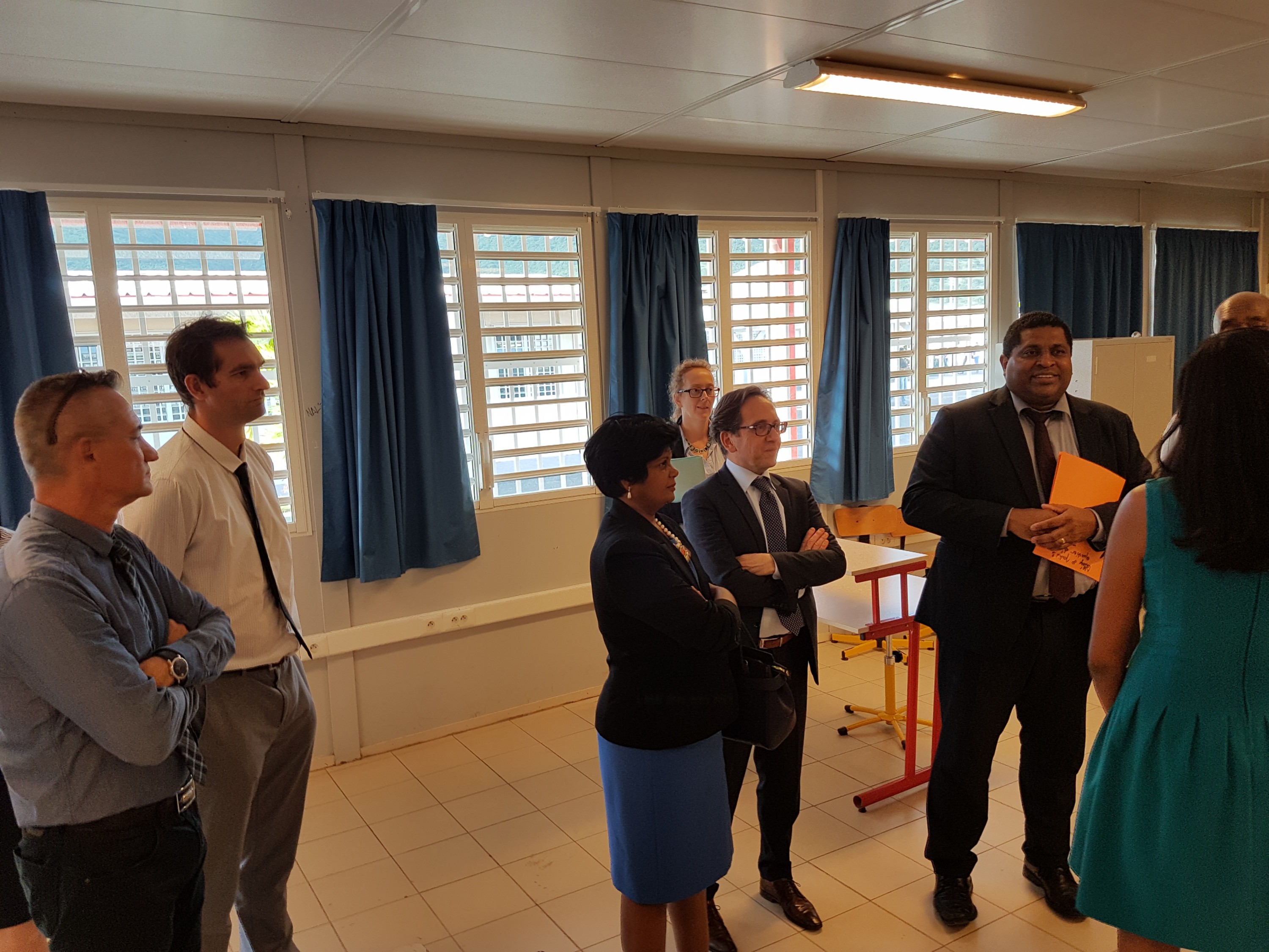 Visite de M. le Recteur au collège de Quartier d'Orléans le 20 décembre 2016 Visite de M. le Recteur au collège de Quartier d'Orléans le 20 décembre 2016