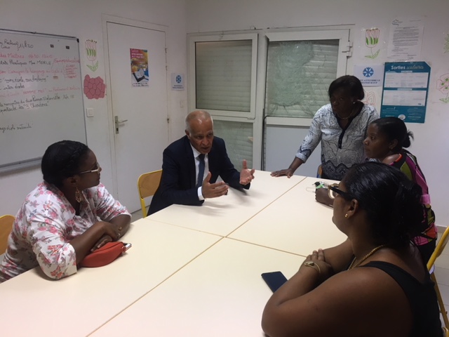 A l'école maternelle Jean Anselme, avec des parents d'élèves